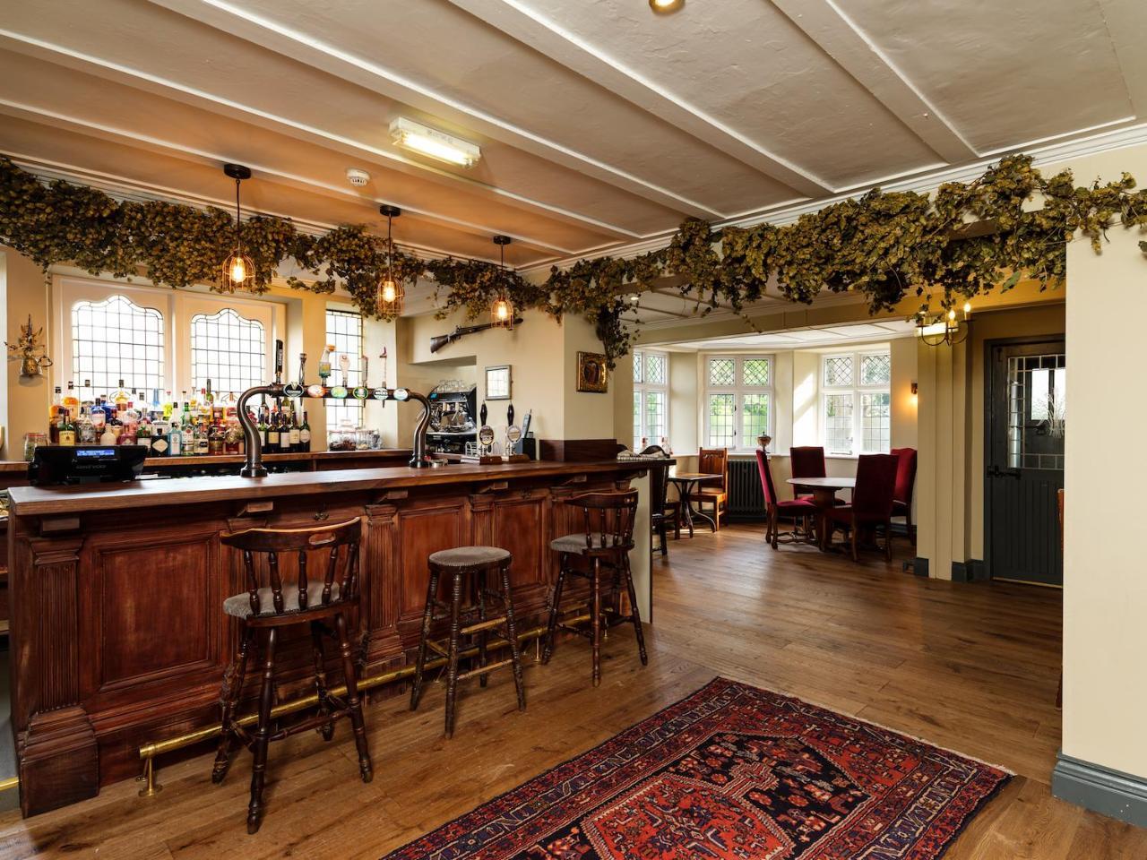 The Wheatsheaf At Beetham Hotel Sandside  Exterior foto